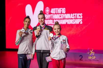 Български състезатели завоюваха три медала на Световно първенство по художествена гимнастика във Валенсия 